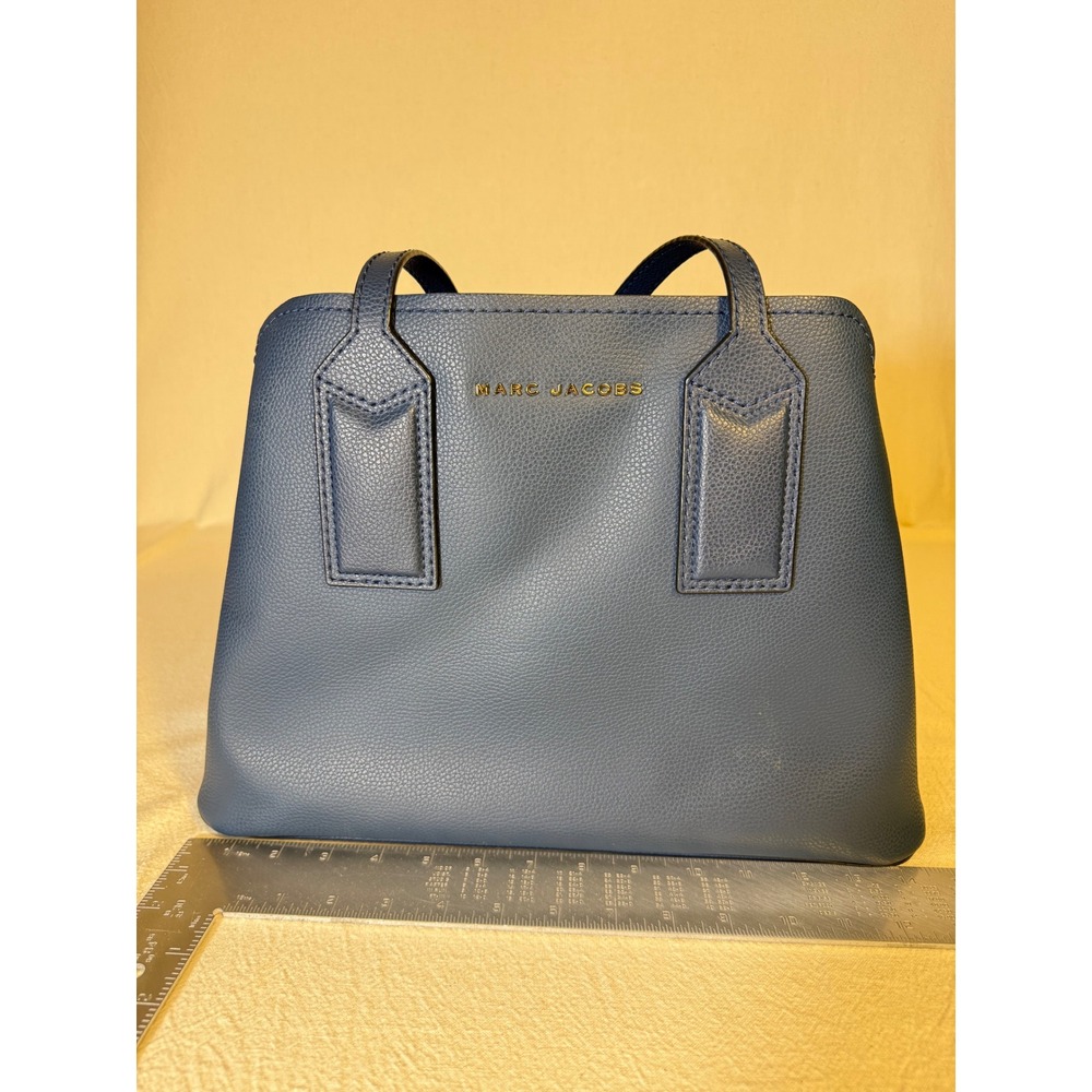 Marc Jacobs The Editor 38 Tote Blue Sea Pebbled Leather Burgundy Interior Zip